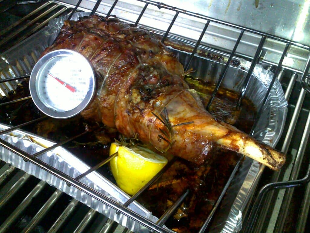 Two Roasts on One Lifestyle BBQ… Too Easy! Lifestyle BBQs