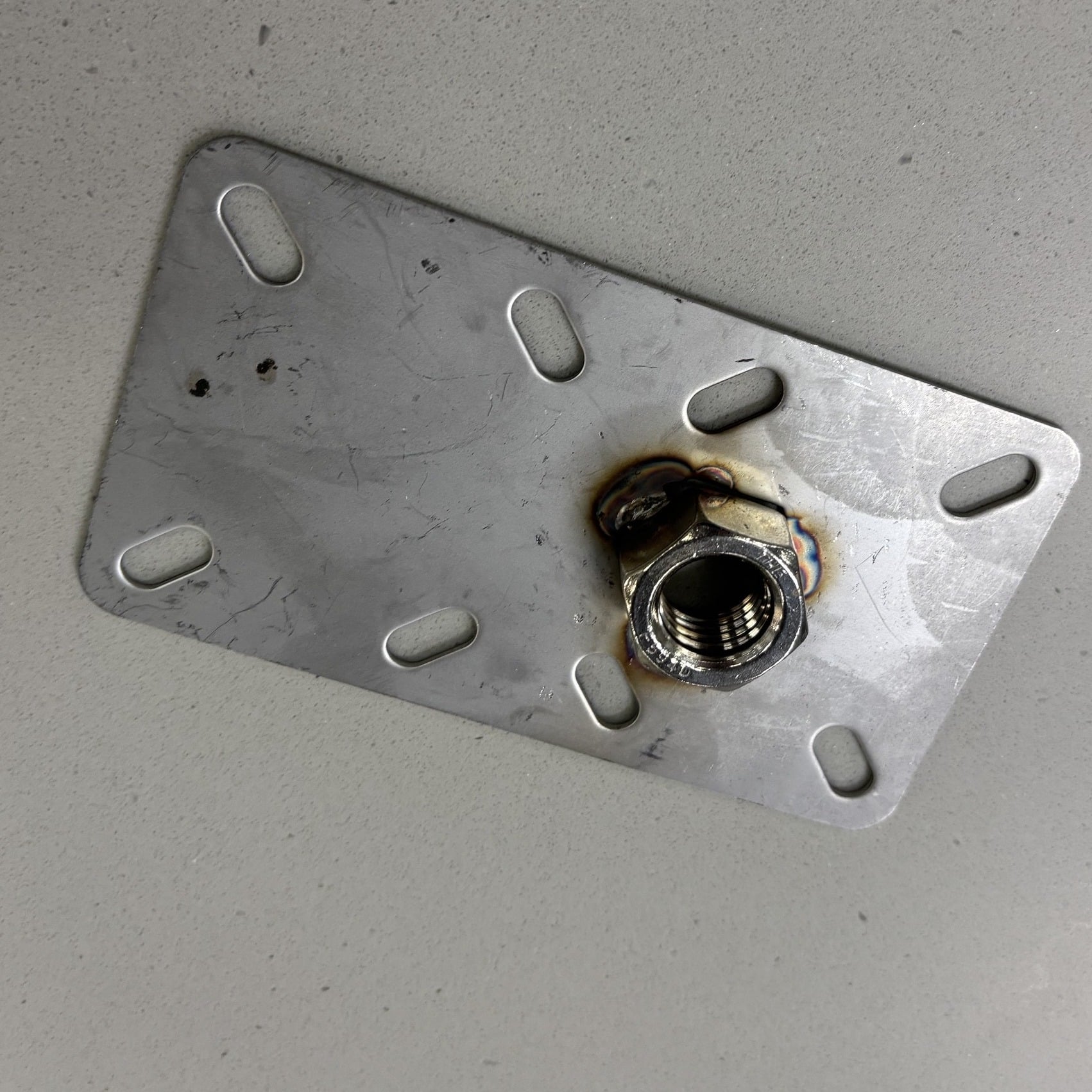 Adjustable Leg Mounting